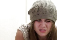 Leggy bruna video gay hard italiani implora per la foratura anale profonda
