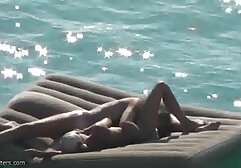 Figa stretta di Saya martellante in profondità in camera da letto film porno gratis gay