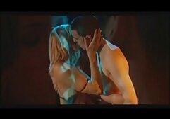 Pubblico video gay gratis hard procace in strada Cosplay